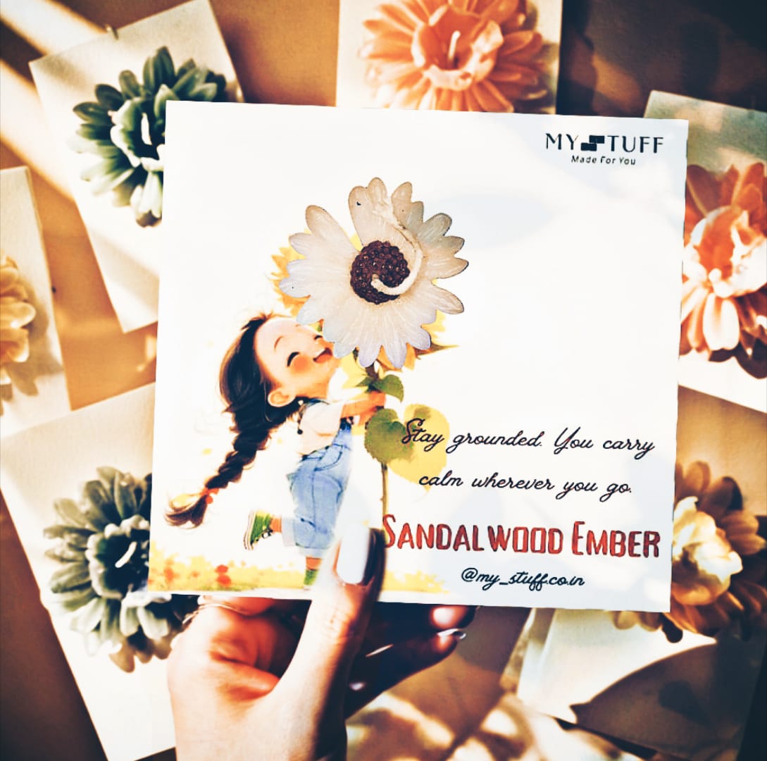 Scented Daisy Flower Card Candles | Personalized Fragrance Gift | Perfect for  Wedding, Invitations, Proposals & Birthday Wishes